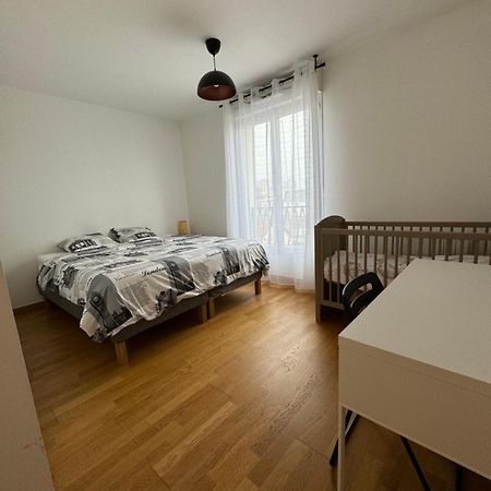 Appartement 2 Chambre Drancy Bagian luar foto